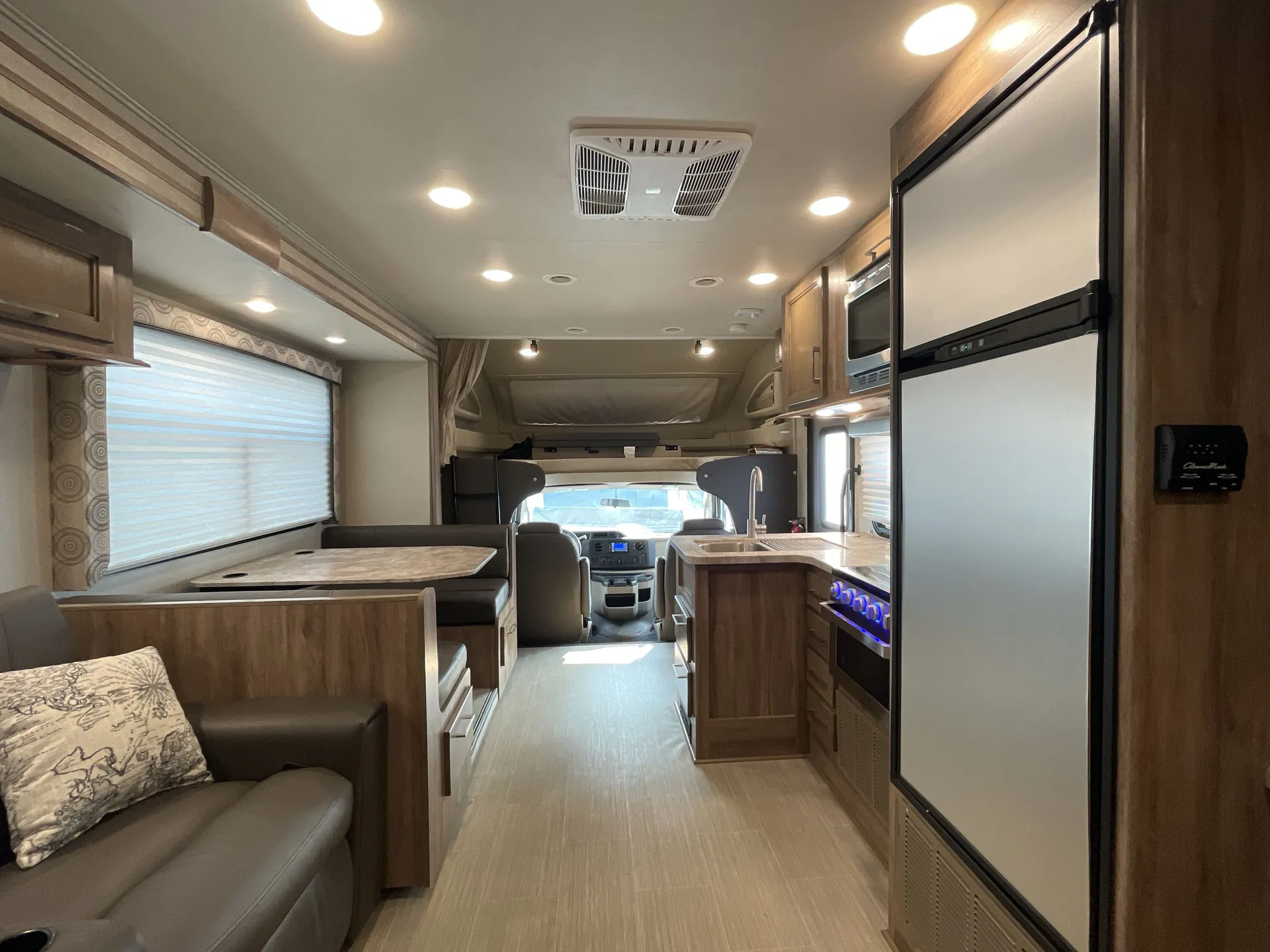 2020 Entegra Coach Odyssey 30Z - Photo 4