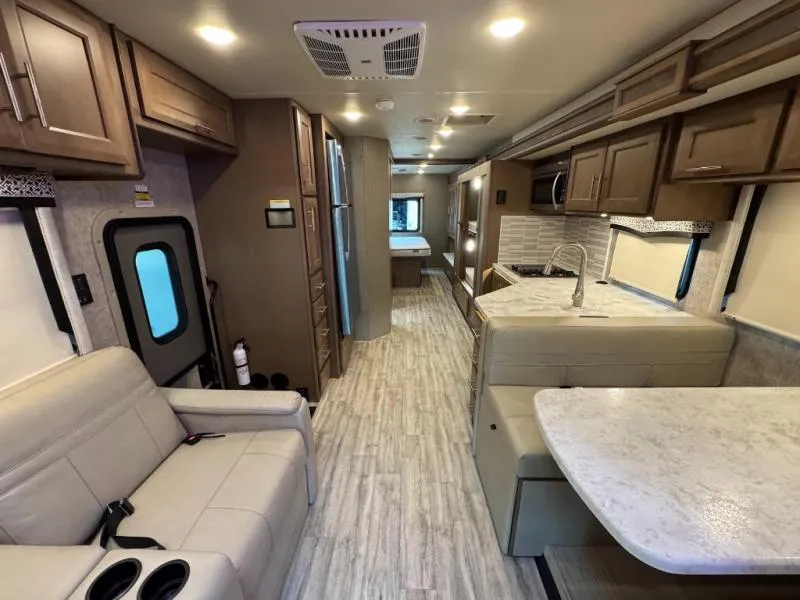 2022 Thor Motor Coach Magnitude RS36 - Photo 3