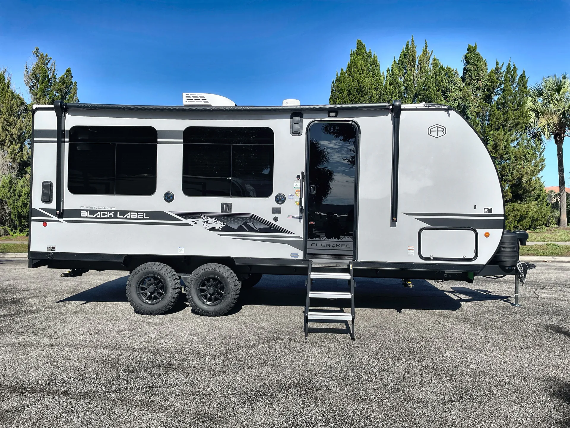 2027 Forest River Cherokee Grey Wolf Black Label 18RRBL — campside