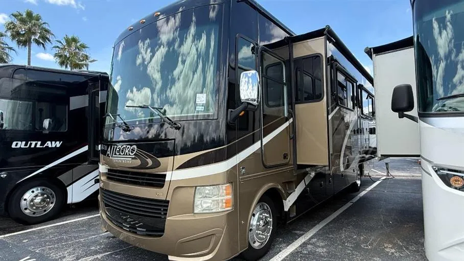2016 Tiffin Motorhomes Open Road Allegro 31SA - Photo 3