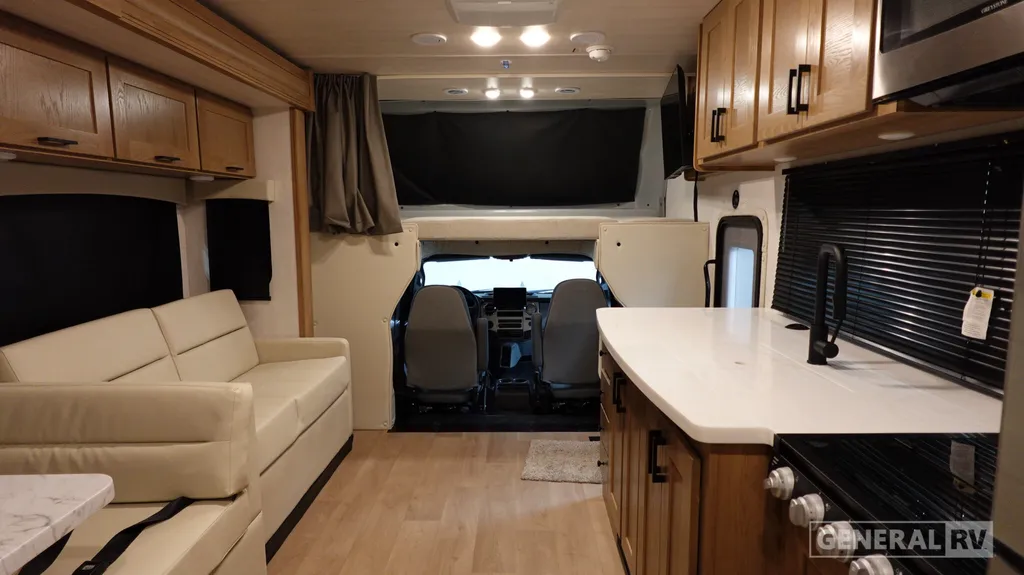 2027 NeXus RV Maximus 34MX, Photos photo 4