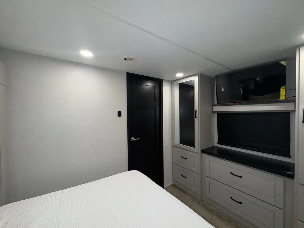 2026 Jayco North Point 395DSDB, Photos photo 30