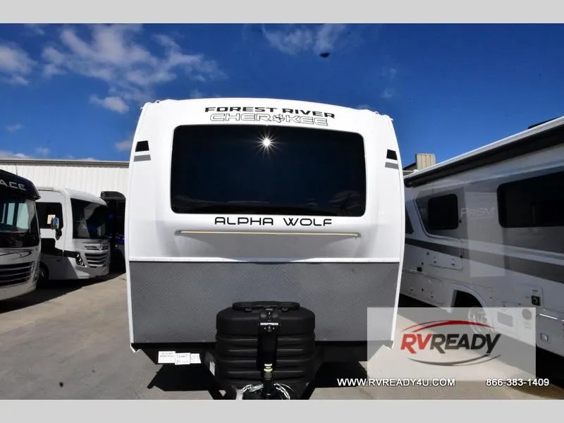 2026 Forest River Cherokee Alpha Wolf 24TRUNK - Photo 3