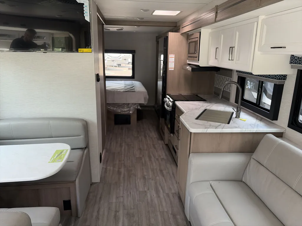 2024 Thor Motor Coach Freedom Traveler A29, Photos photo 2