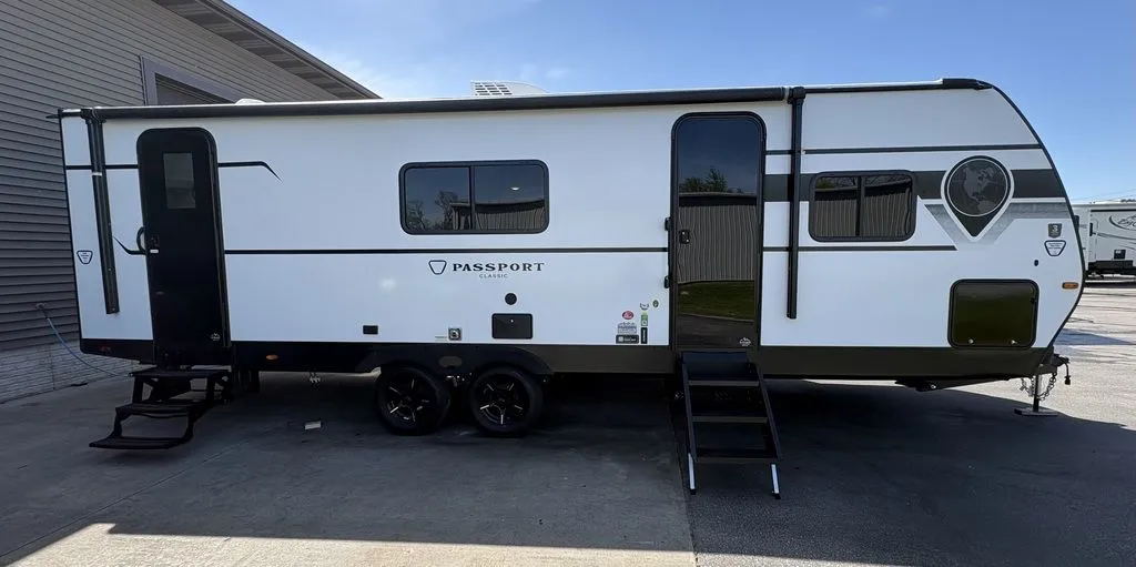 2018 Keystone Cougar Half-Ton 29RLD - Photo 4