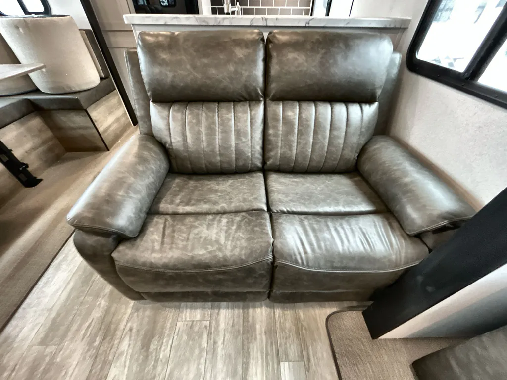 2026 Forest River Solaire 3060RKTS, Photos photo 23
