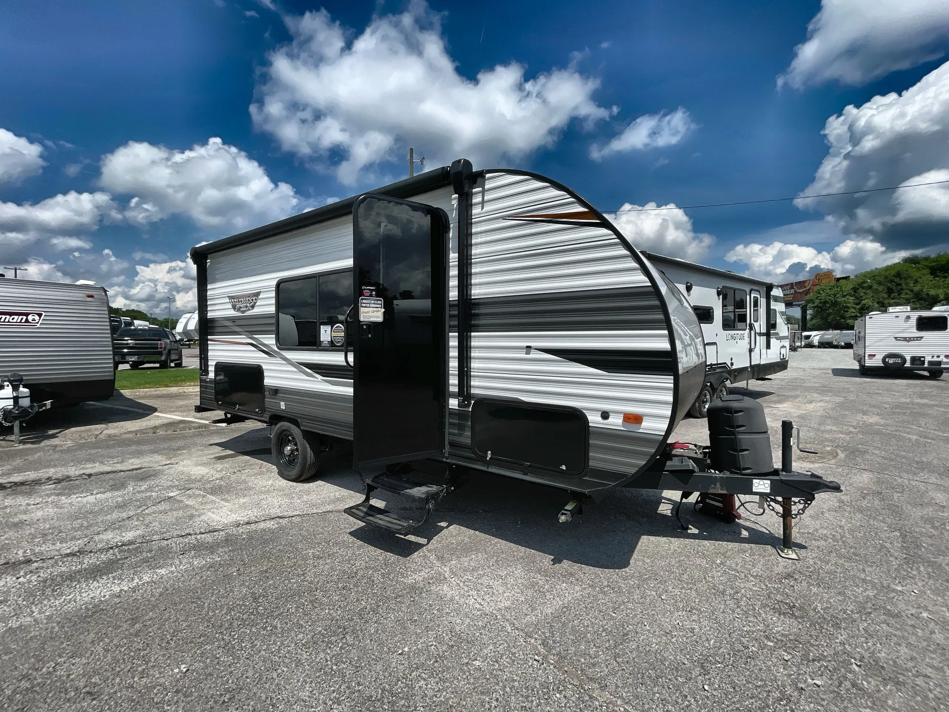 2024 Forest River Wildwood FSX 179DBK