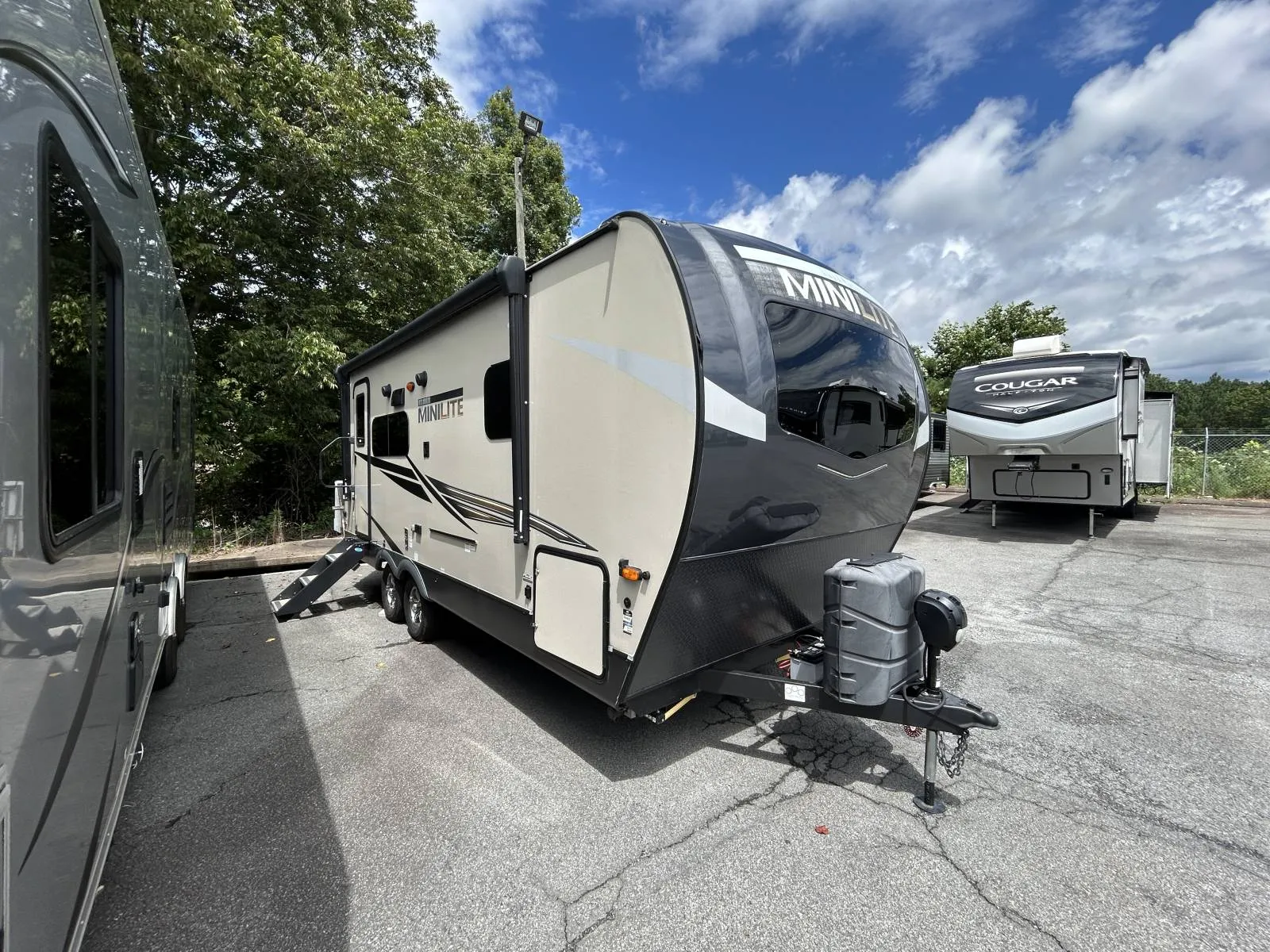 2021 Forest River Rockwood Mini Lite 2205S - Photo 3