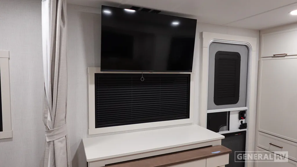 2026 Brinkley Model Ix 23X, Photos photo 12