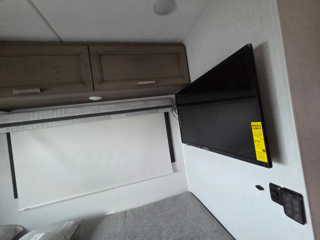 2026 Thor Motor Coach Axis 26.2, Photos photo 42