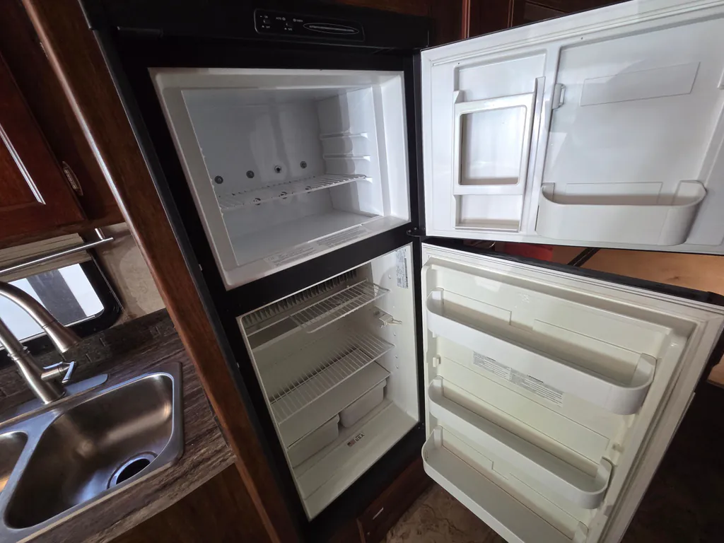 2017 Coachmen Pursuit 27KB, Photos photo 28