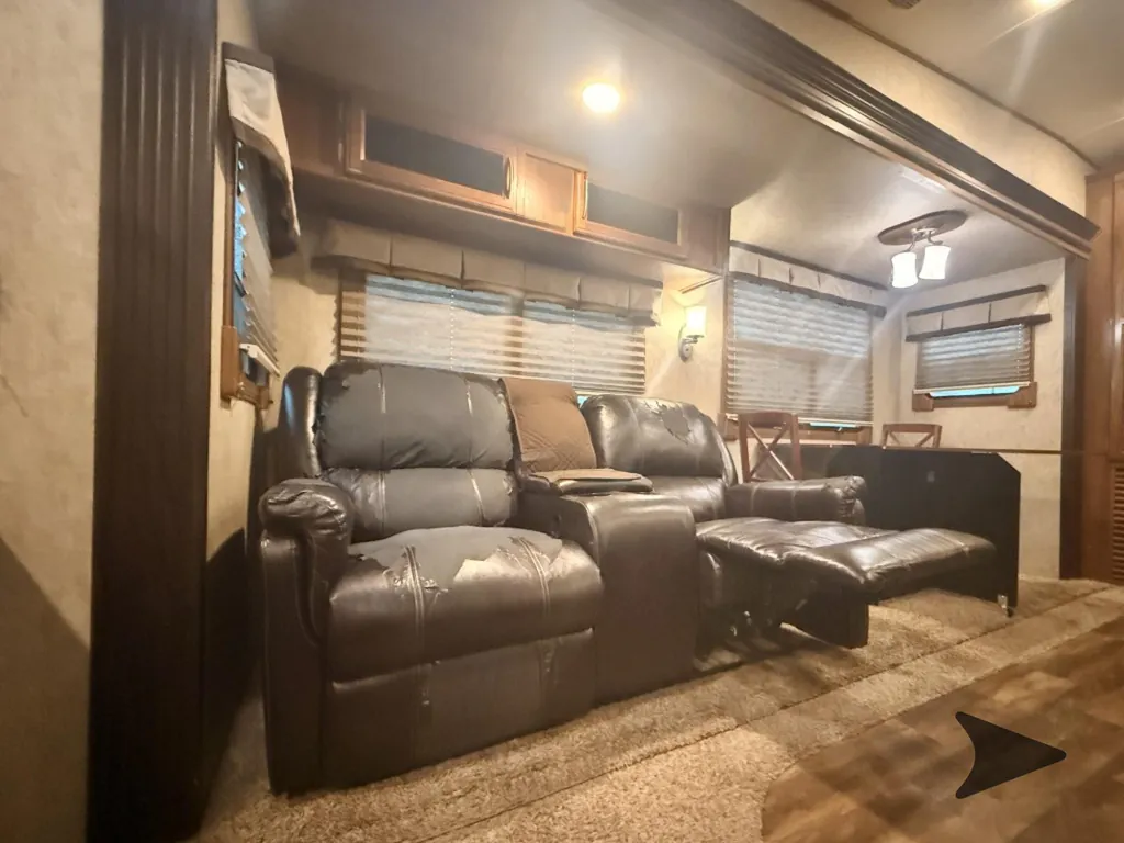 2017 Prime Time Crusader 295RST, Photos photo 7