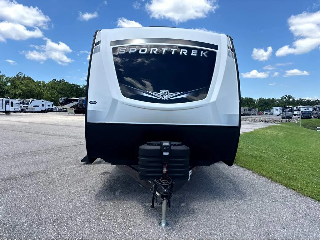 2022 Venture RV SportTrek ST241VMS - Photo 3