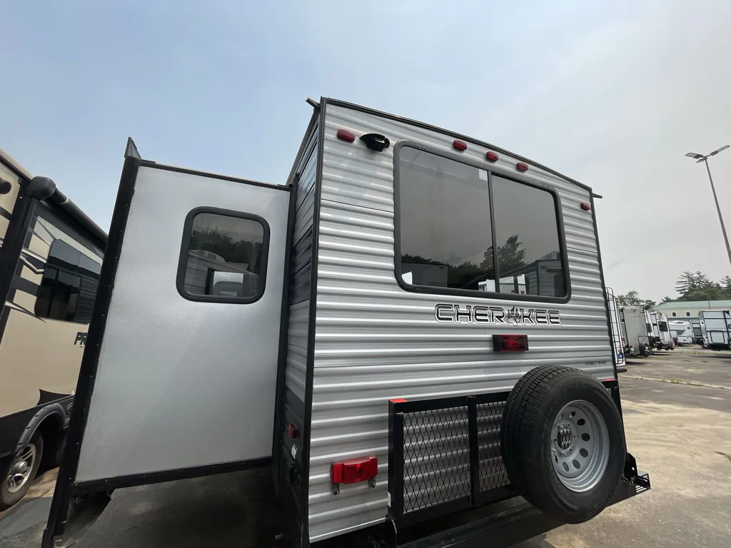 2022 Forest River Cherokee 306MM, Photos photo 23
