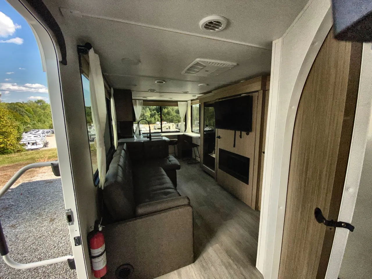 2025 Forest River Salem Cruise Lite 24VIEW — Photo 6