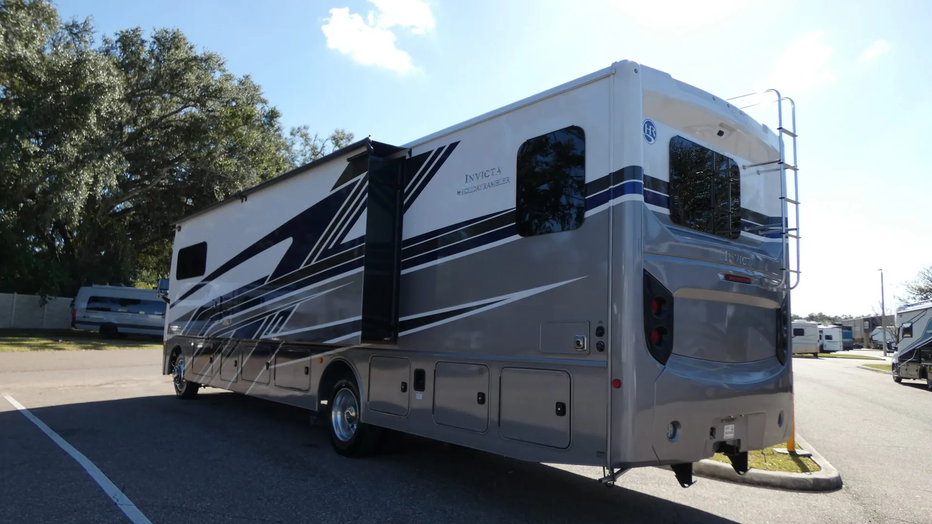 2026 Holiday Rambler Invicta 36Y - Photo 4