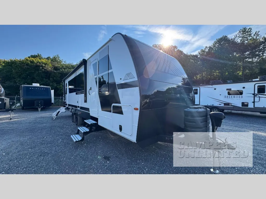 2026 Brinkley Model I 294, Photos photo 6