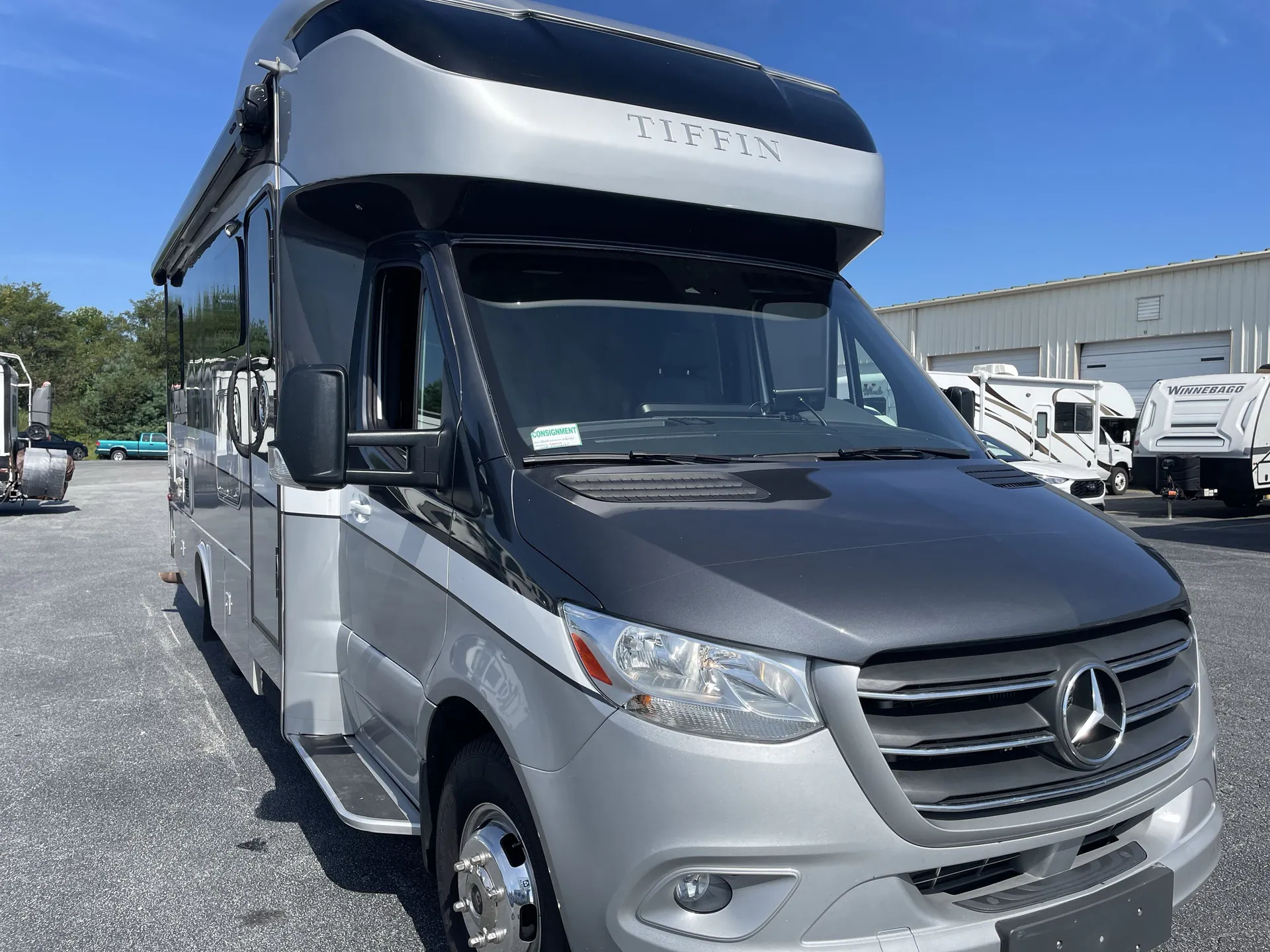 2020 Tiffin Wayfarer 24 TW dealer photo 1 from Camping World