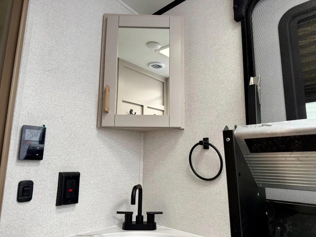 2027 Jayco Jay Feather 29BHB, Photos photo 45