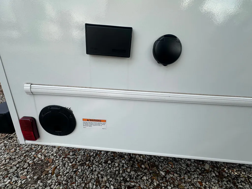 2026 Coachmen Freelander 22XG, Photos photo 12