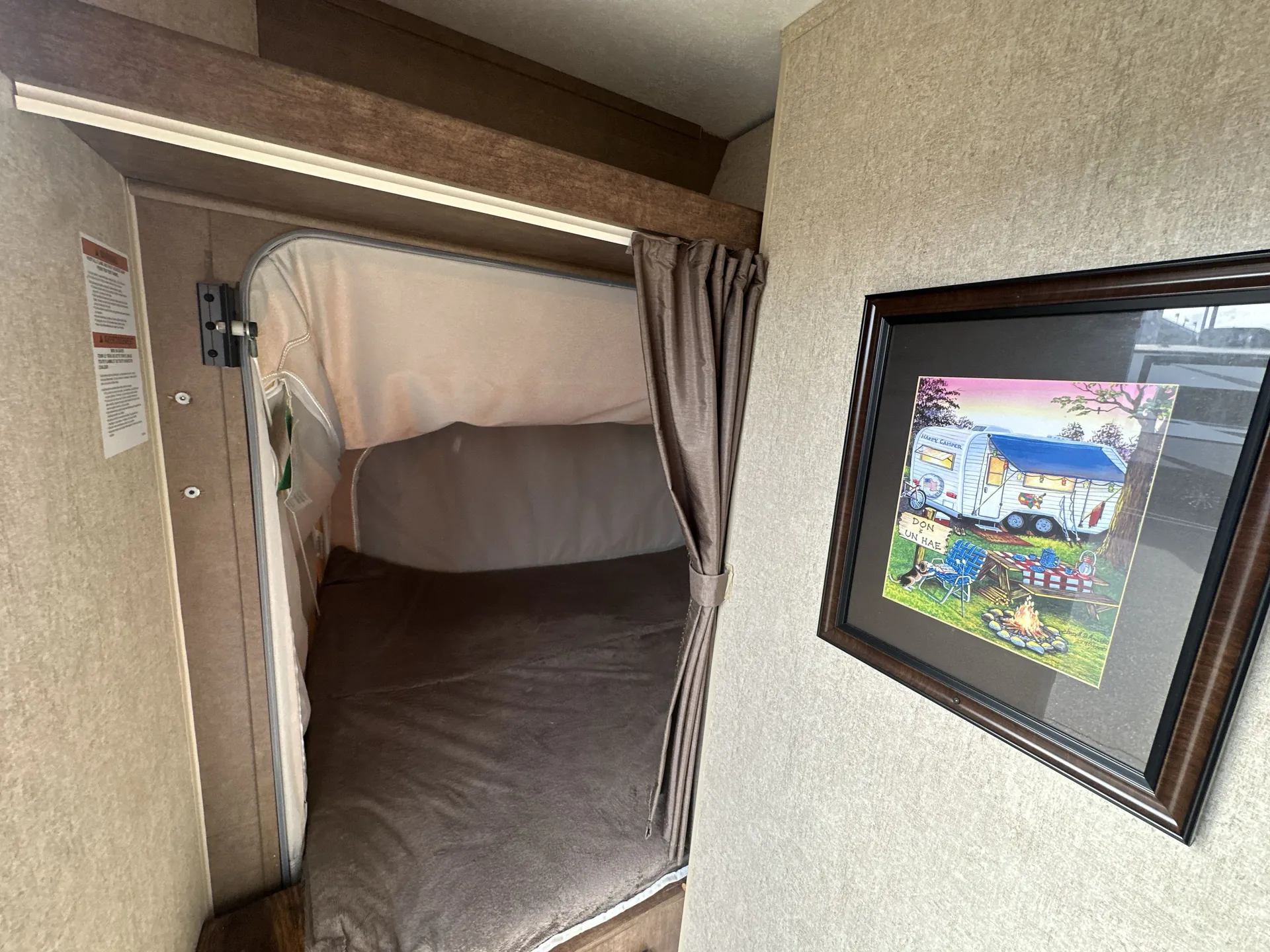 2018 Starcraft Autumn Ridge Outfitter 15RB — living area main