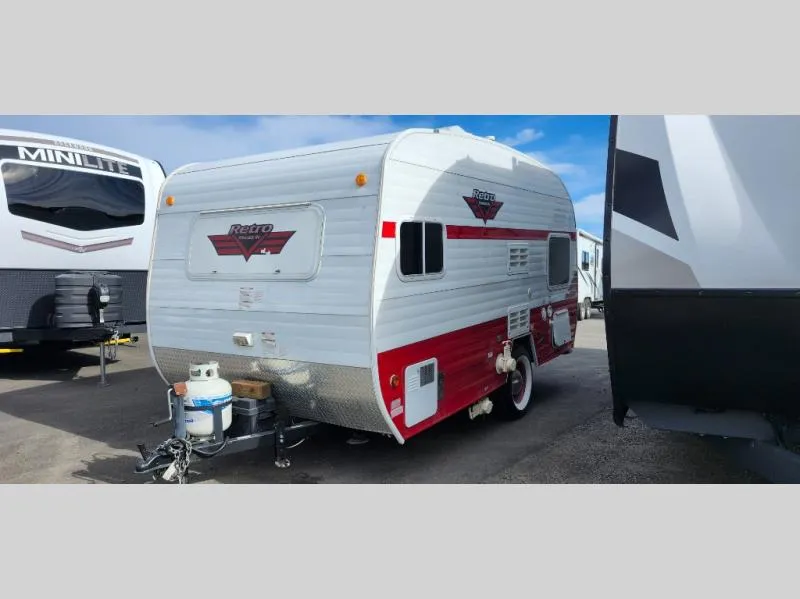 2017 Riverside RV Retro Used    166 - Photo 3