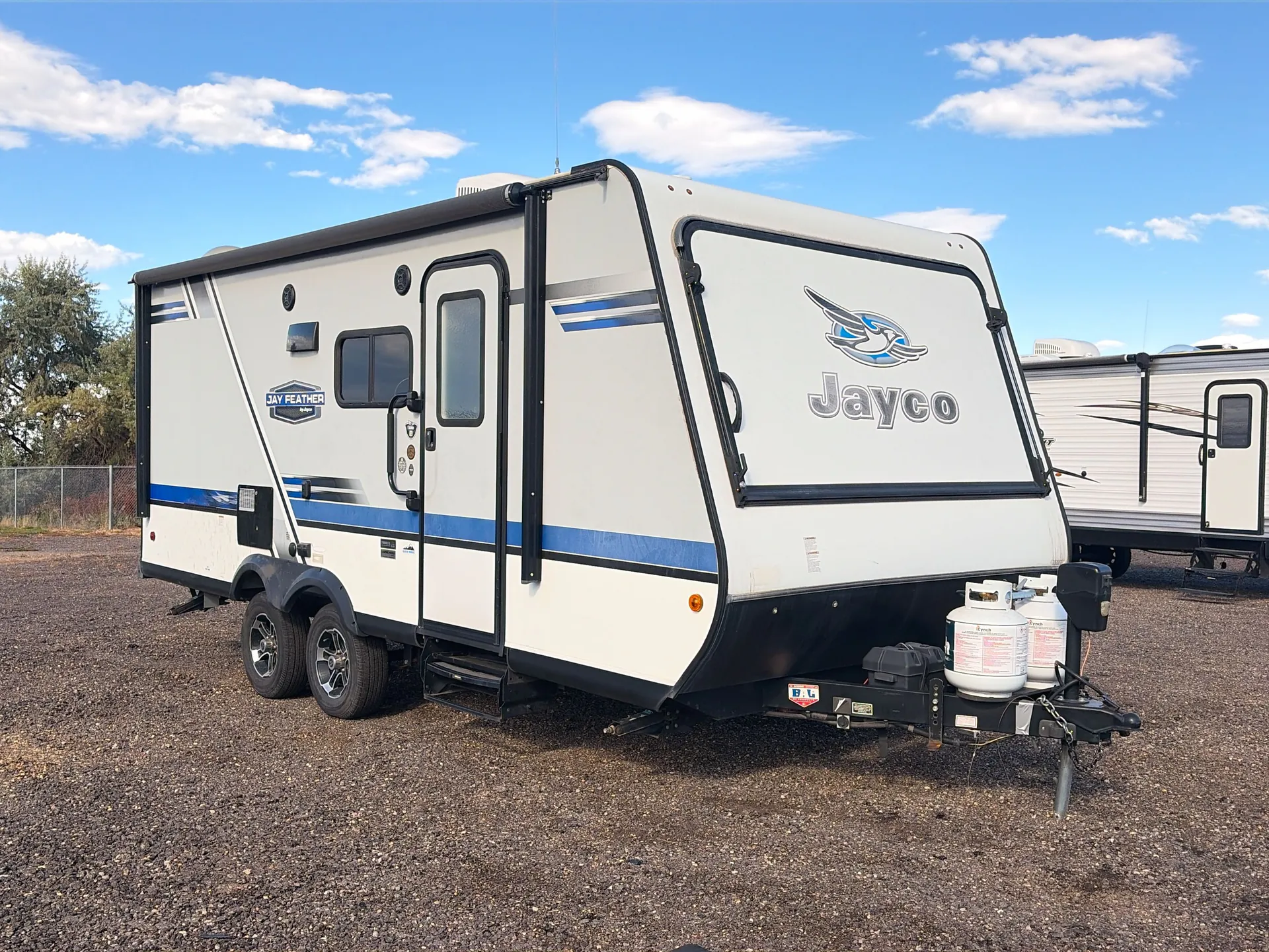 2019 Jayco Jay Feather Hybrid X20D - Photo 2