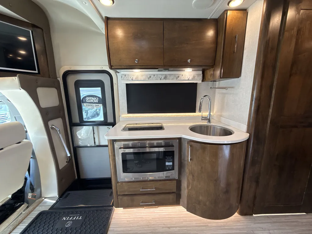 2018 Tiffin Wayfarer 24 BW, Photos photo 10