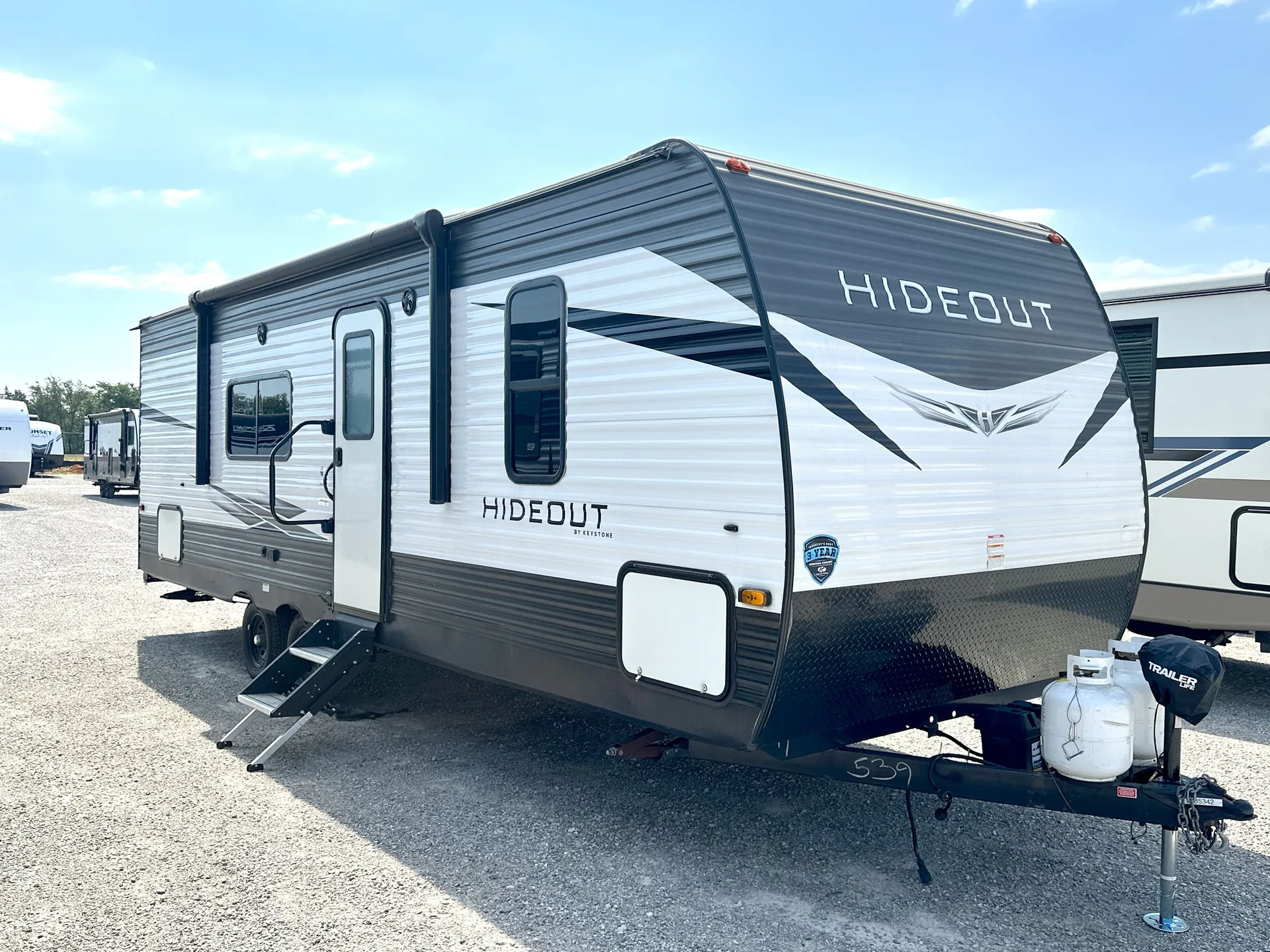 2021 Keystone Hideout 262BH - Photo 2