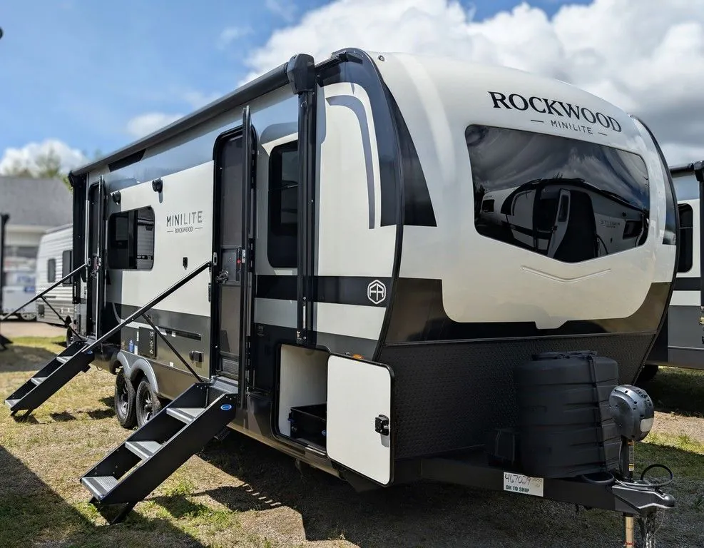 2026 Forest River Rockwood Mini Lite 2515S