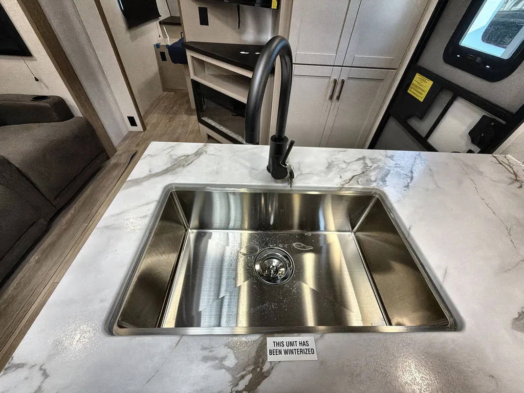 2027 Jayco Jay Feather 29BHB, Photos photo 26