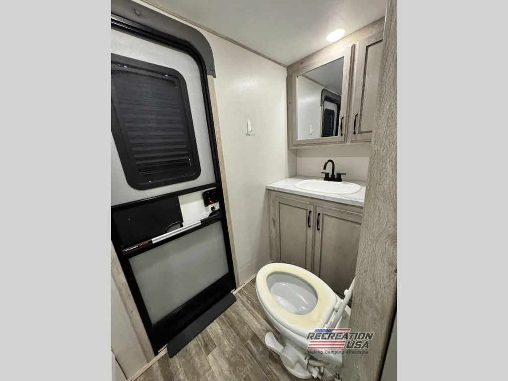 2023 Keystone Avalanche 390DS, Photos photo 27