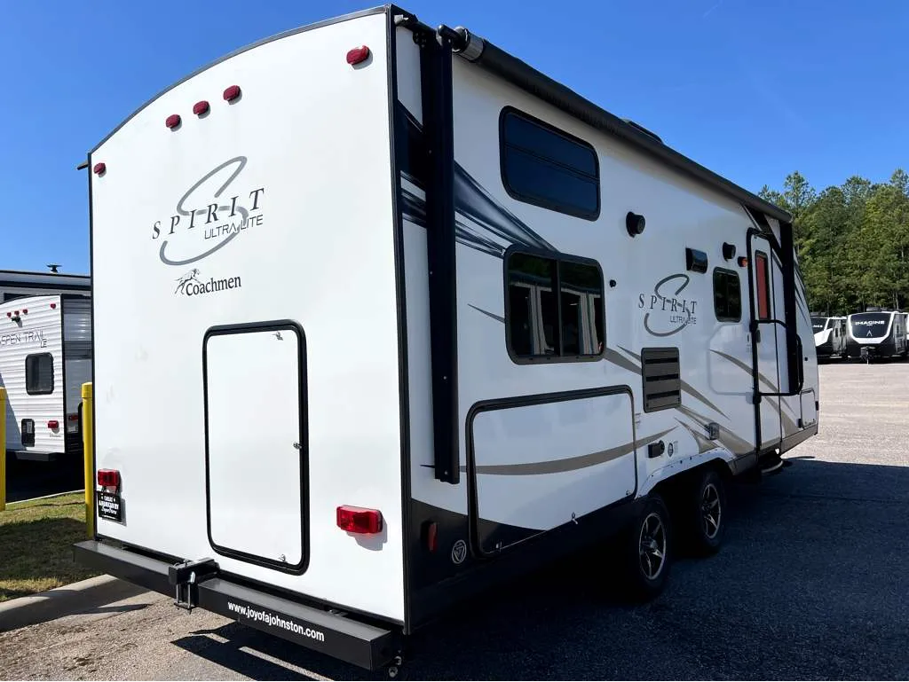 2019 Coachmen Spirit Ultra Lite 2245BH - Photo 4