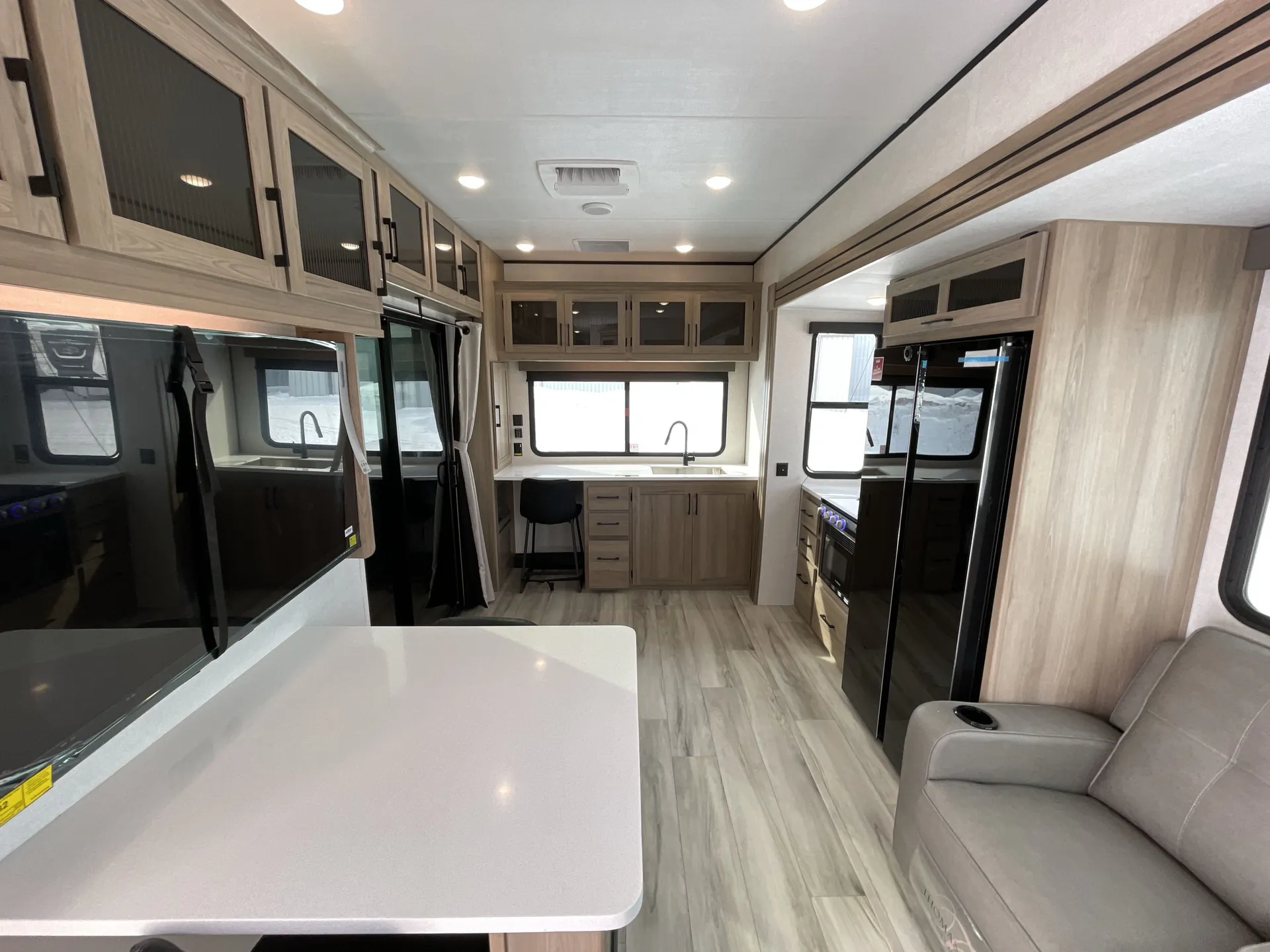 2026 Keystone Coleman Legacy 2800SUNDECK — living area main