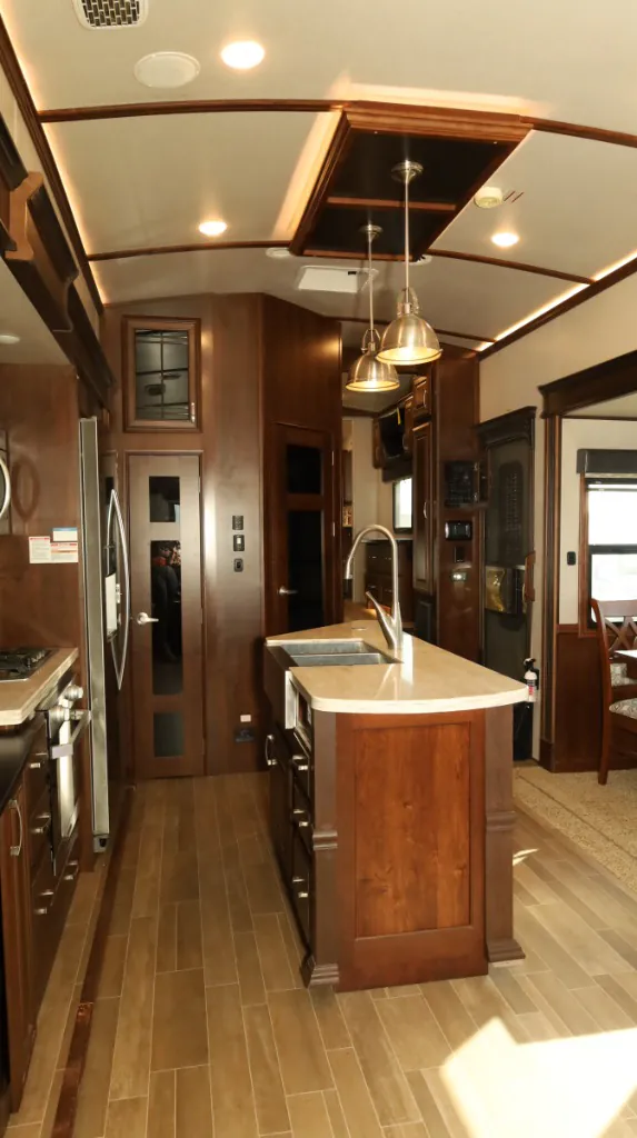 2019 Jayco Pinnacle 36FBTS - Photo 4