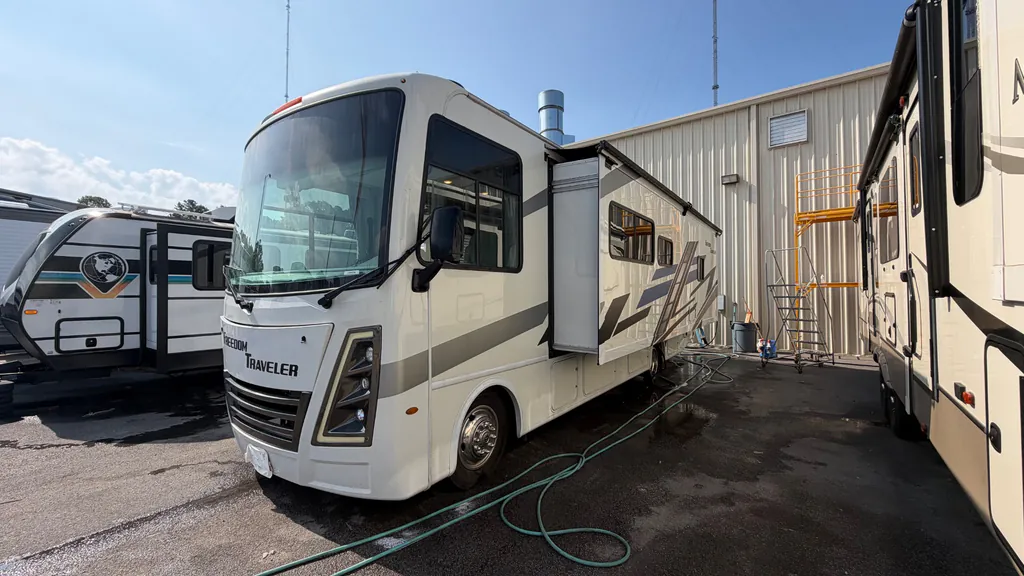 2025 Thor Motor Coach Freedom Traveler A29, Photos photo 31