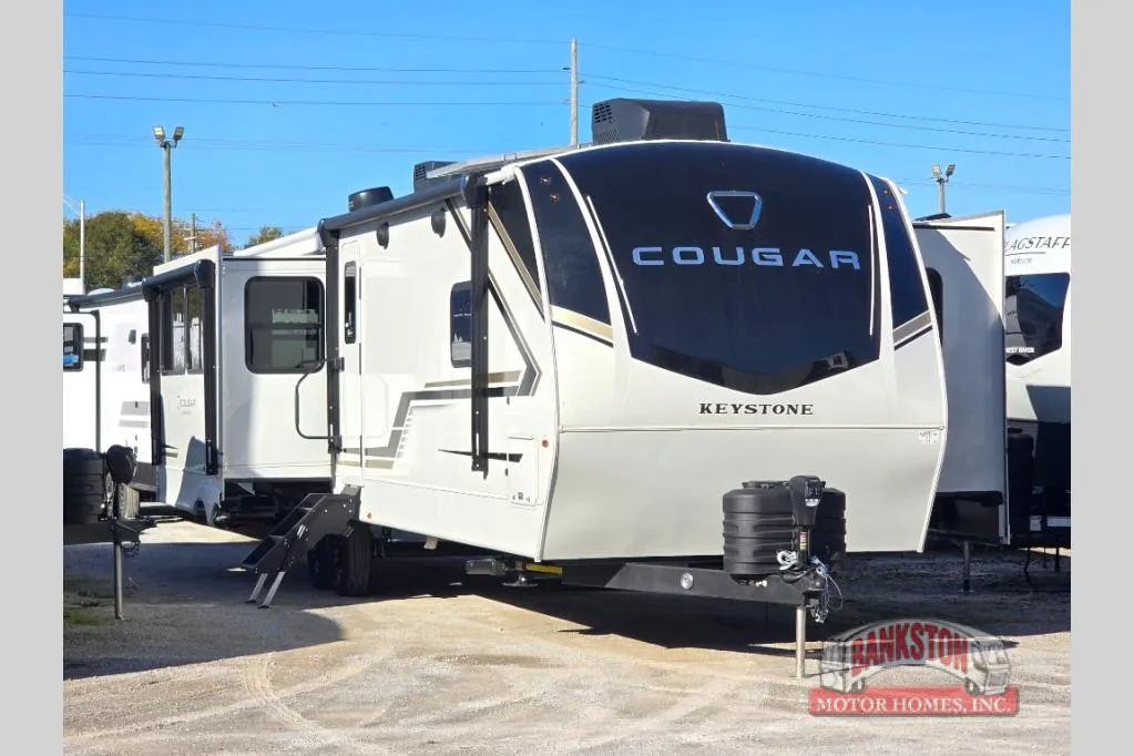 2026 Keystone Cougar Half-Ton 33RLI - Photo 2