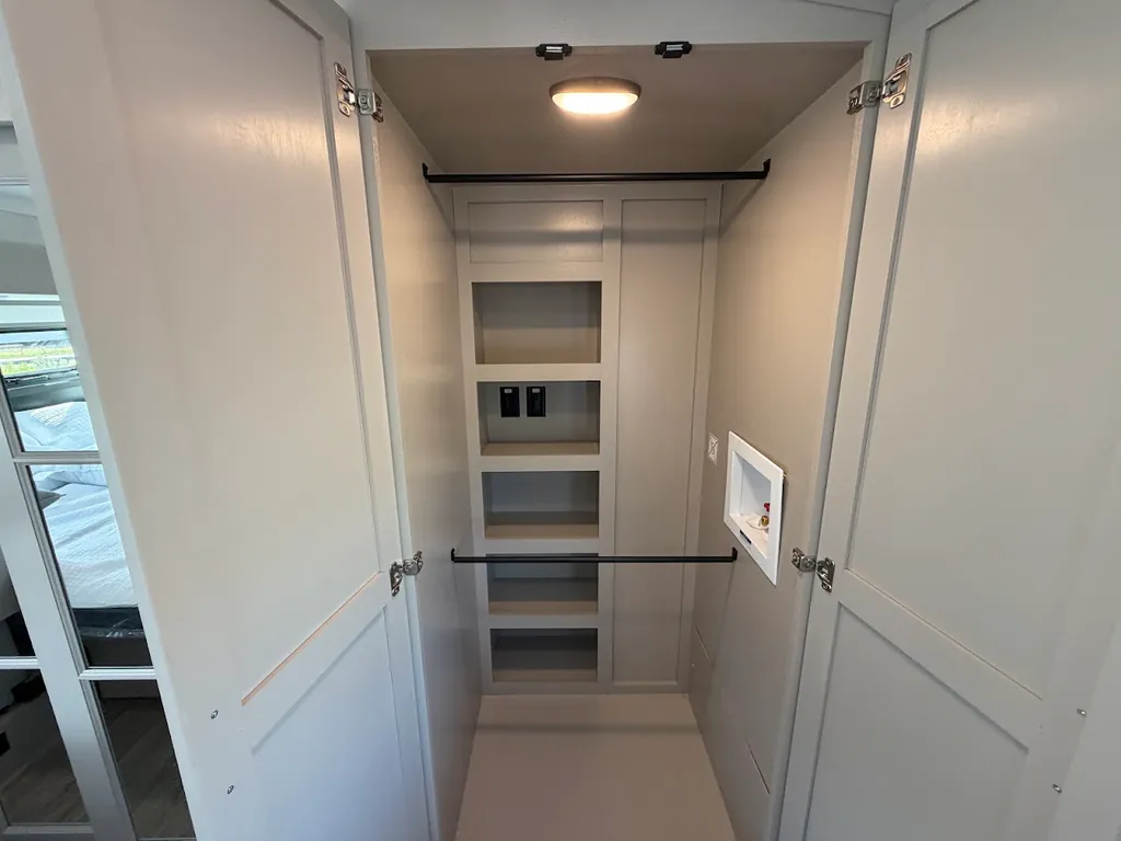 2027 Jayco North Point 391TBBH, Photos photo 52