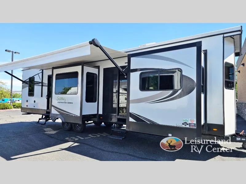 2022 Forest River Sandpiper Destination 420FL - Photo 2