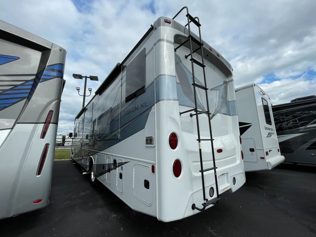 2027 Entegra Coach Vision XL 36C, Photos photo 20