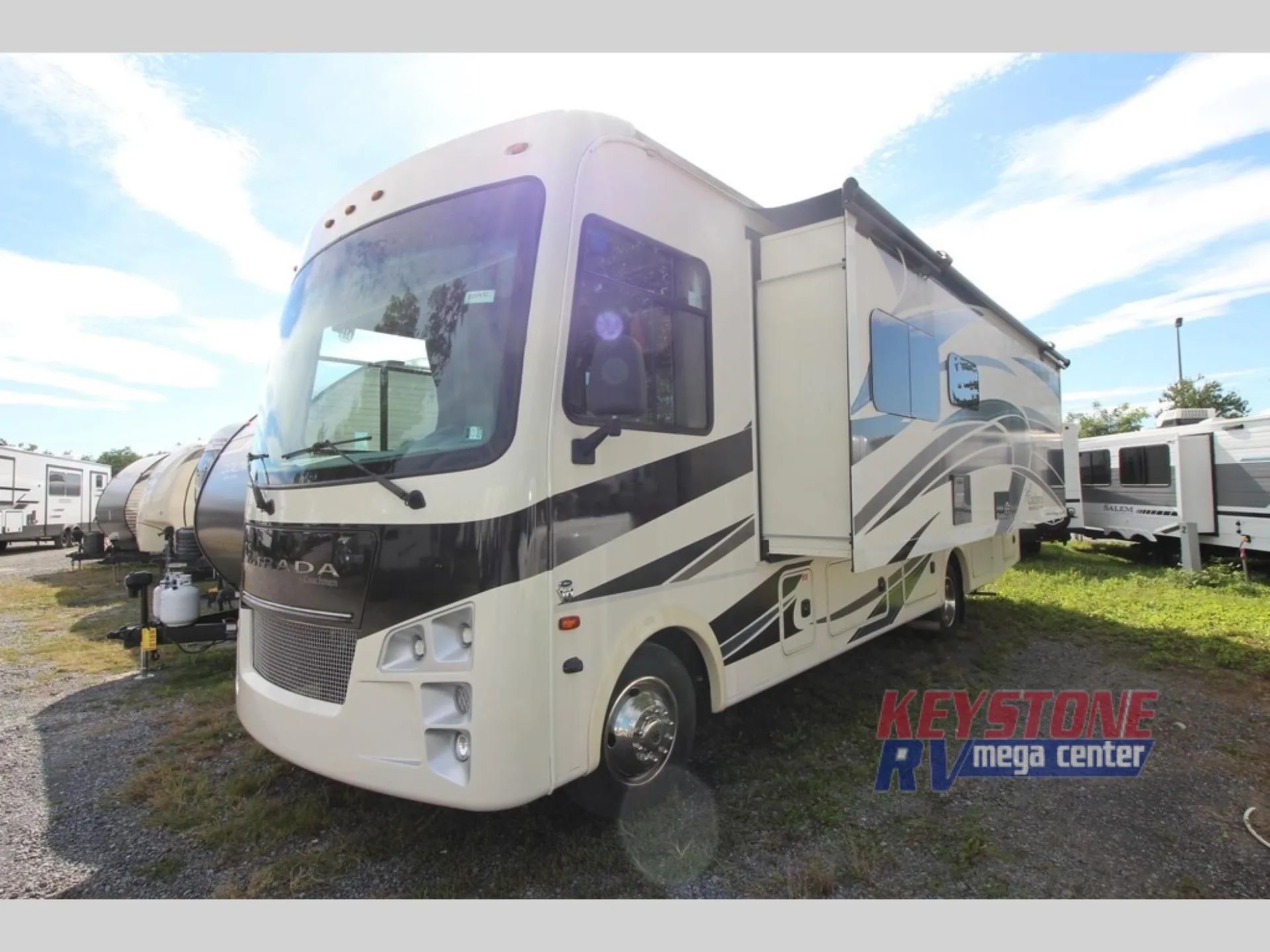 2020 Coachmen Mirada 29FW - Photo 4