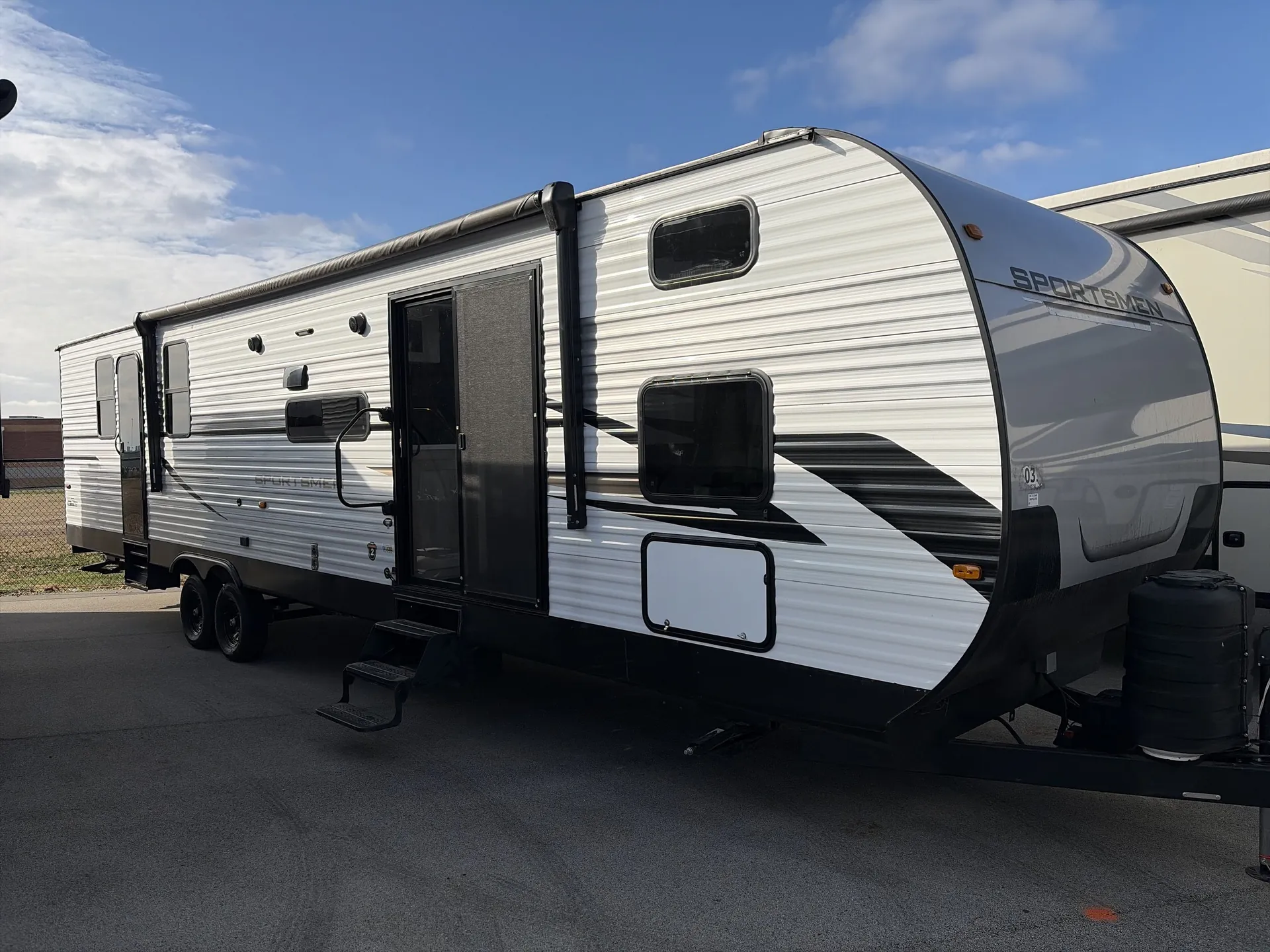 2024 K-Z Rv Sportsmen 362BH - Photo 2