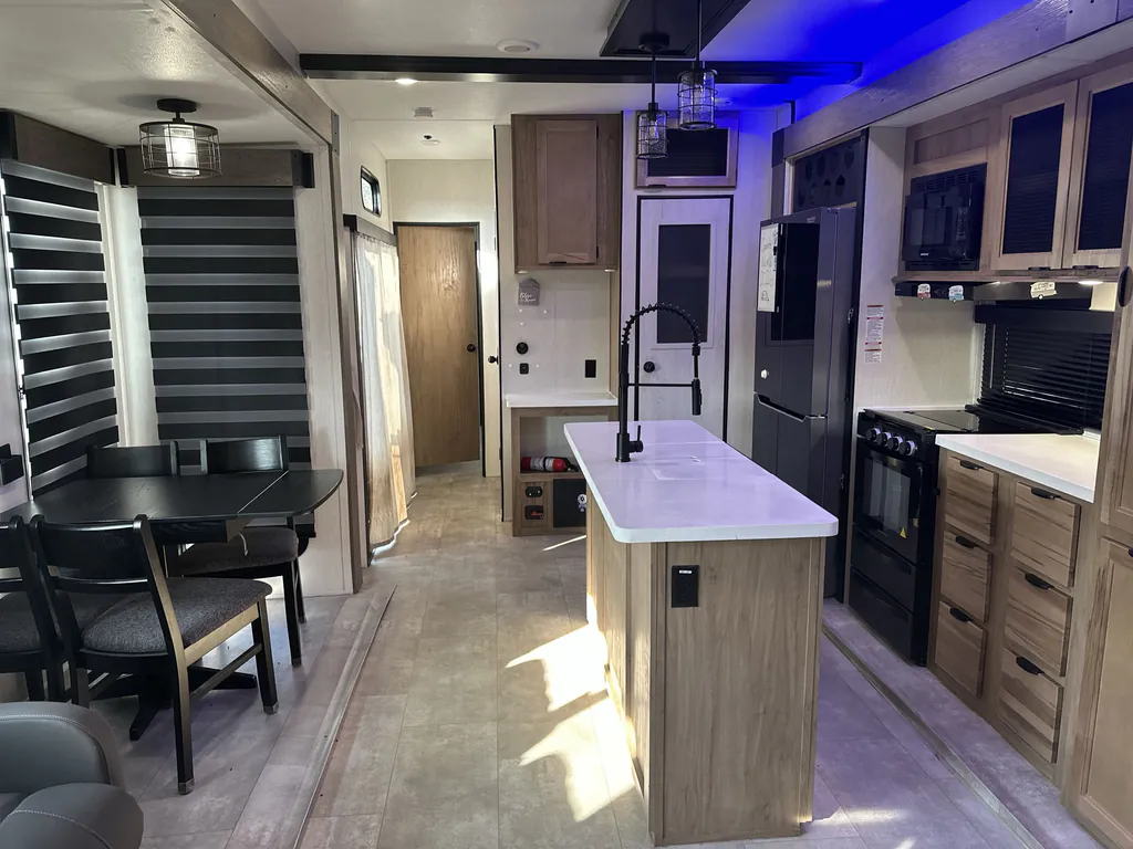 2024 Forest River Cherokee Timberwolf 39NA, Photos photo 8