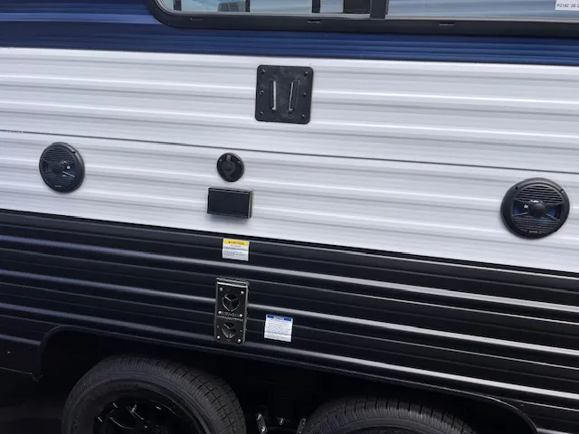 2026 Forest River Cherokee Grey Wolf 20RDSE - Photo 4