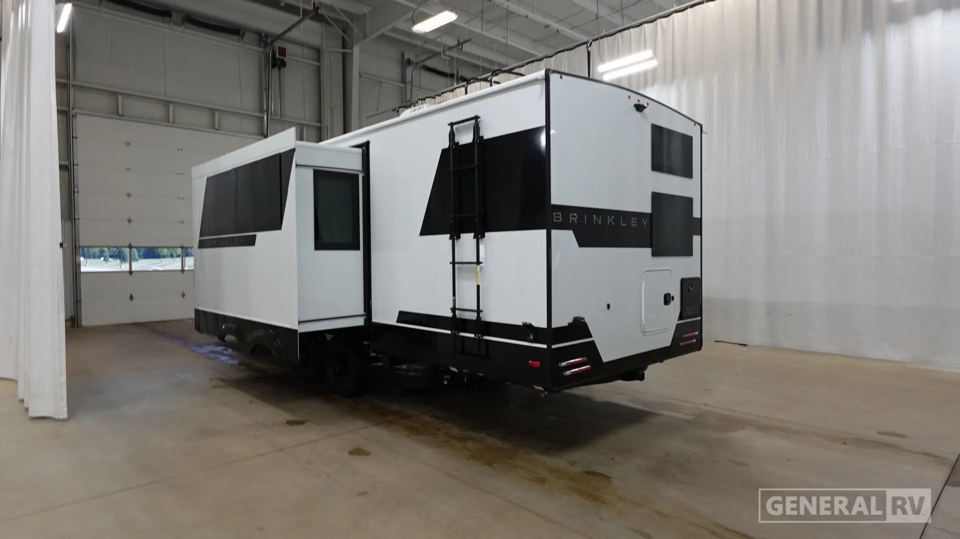 2026 Brinkley Model Ix 24X - Photo 4