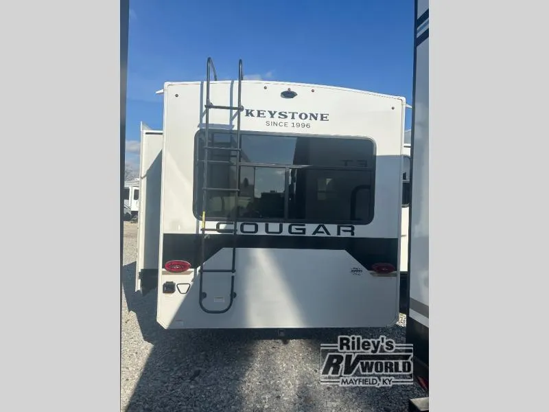 2026 Keystone Cougar Half-Ton 28RLI - Photo 4