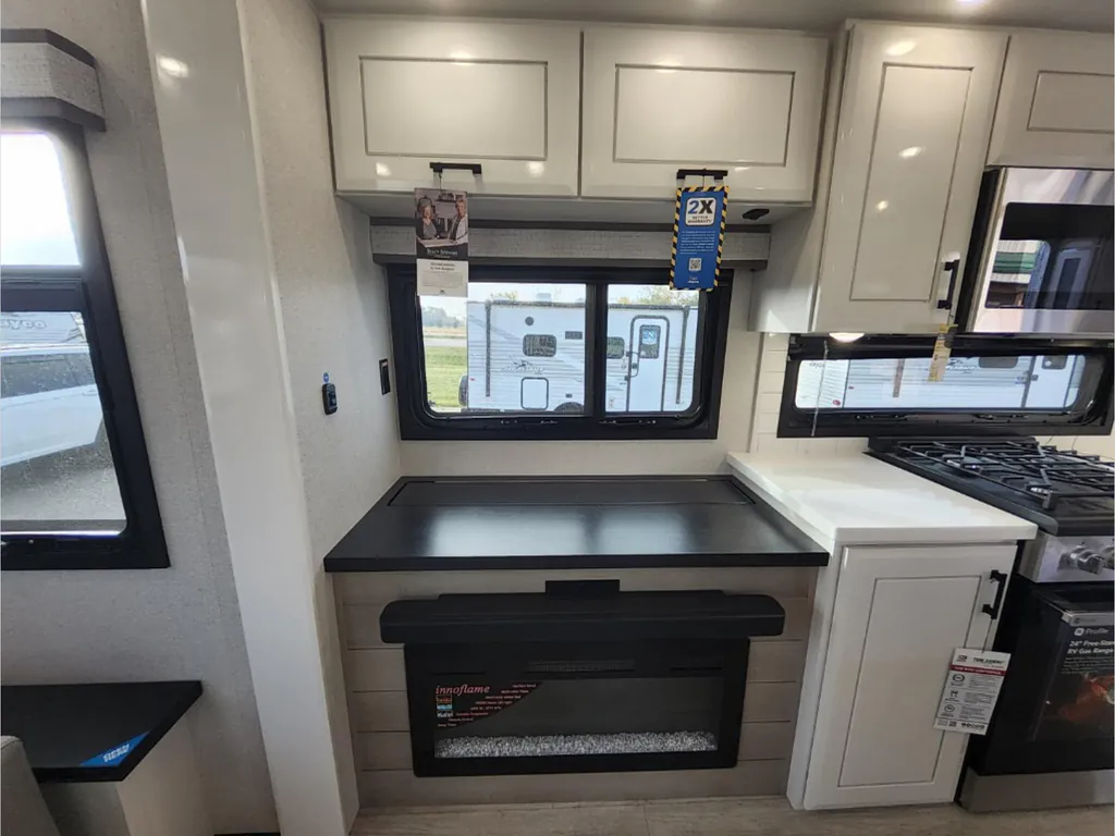 2026 Jayco Pinnacle 36FBTS, Photos photo 25