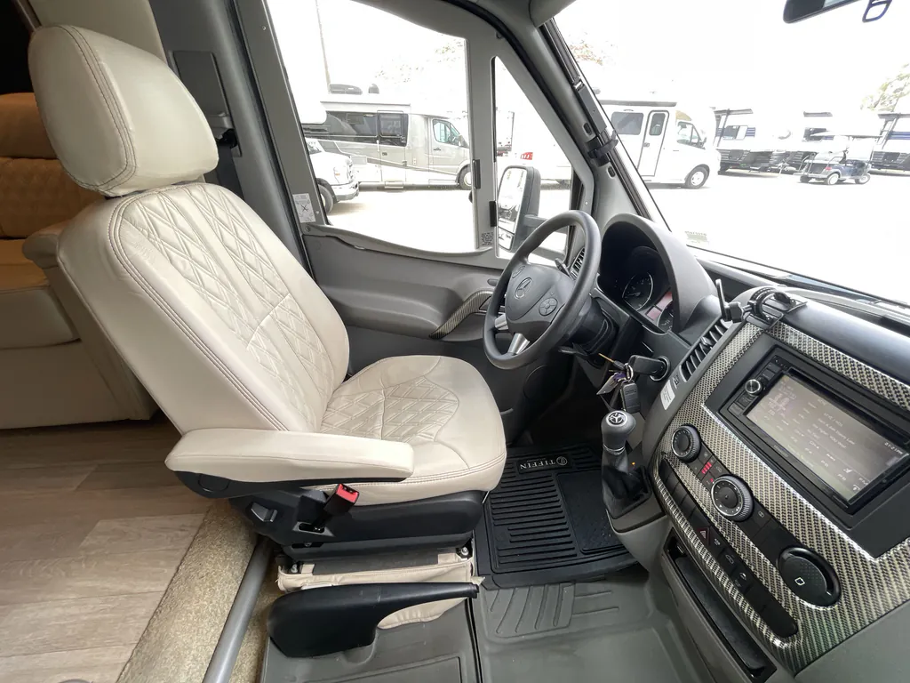 2018 Tiffin Wayfarer 24 TW, Photos photo 23