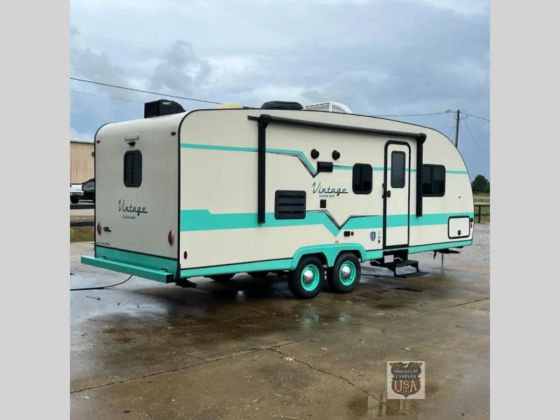 2022 Gulf Stream Vintage Cruiser 23QBS - Photo 4