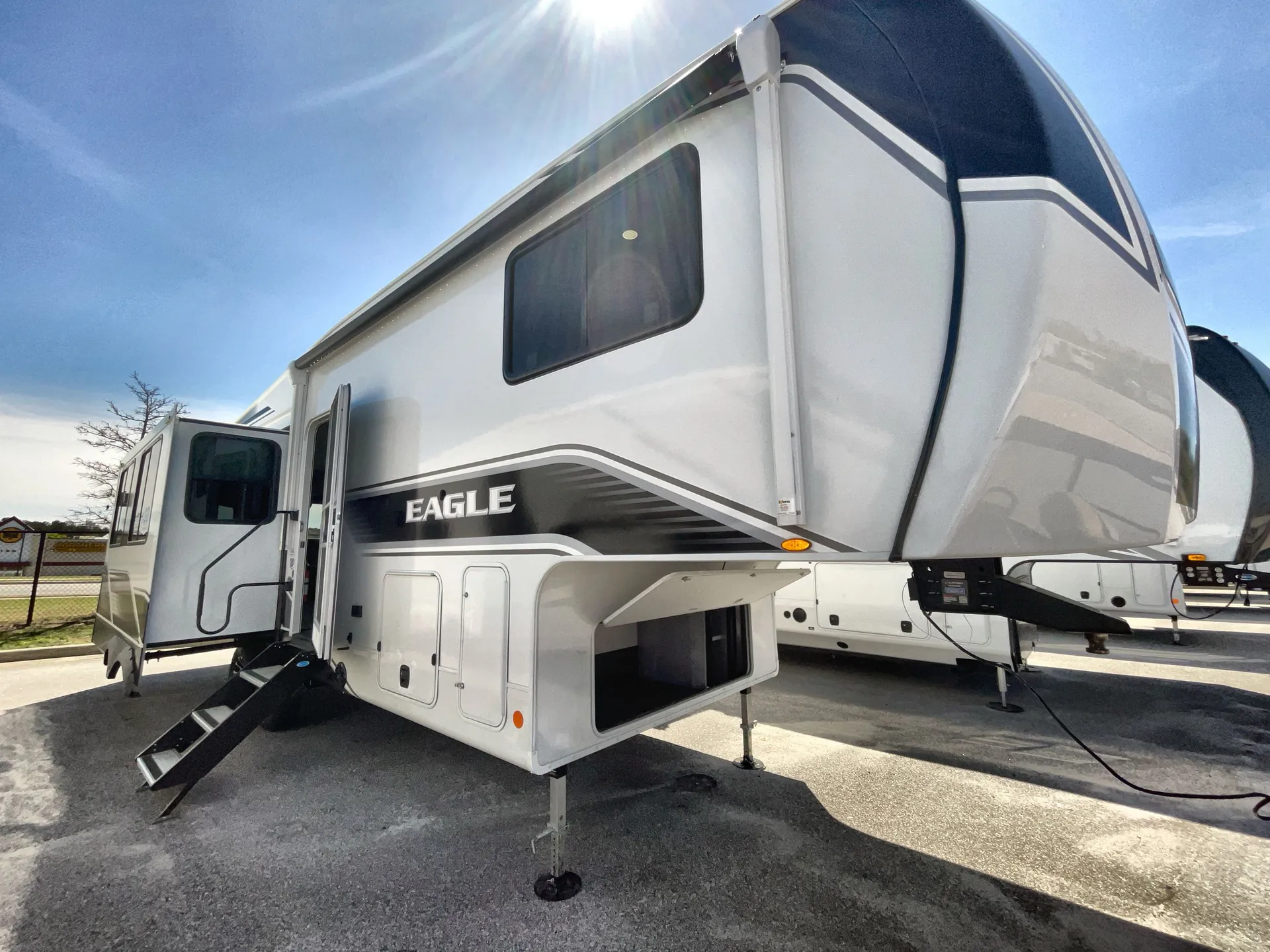 2026 Jayco Eagle HT 29RLC - Photo 2